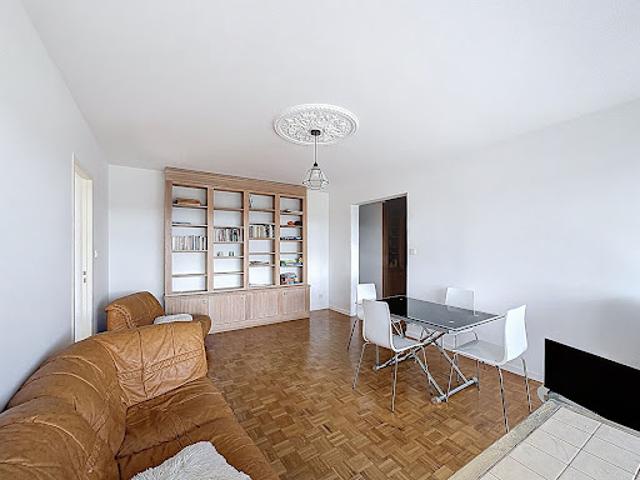 Location Appartement 5 pièces 114.3 m2 Ecully