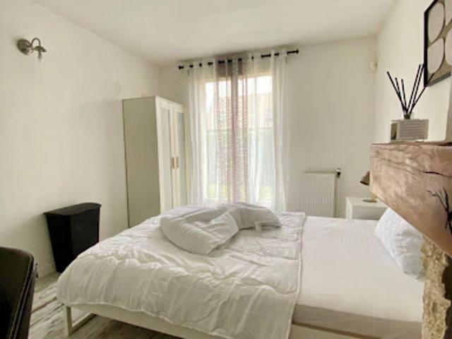 Location Appartement 5 pièces 114 m2 Évry Courcouronnes