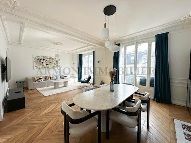 Location Appartement 5 pièces 115 m2 Paris 17ème