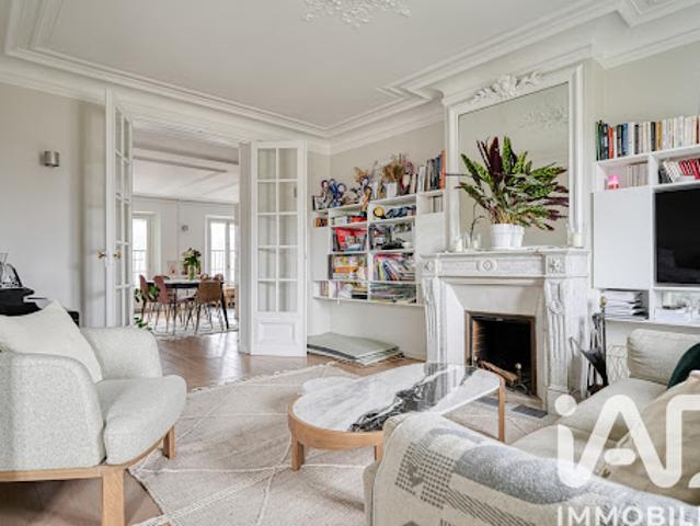 Location Appartement 5 pièces 115 m2 Paris 17ème