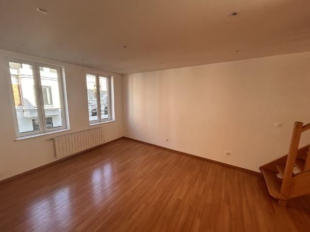 Location Appartement 5 pièces 115m²