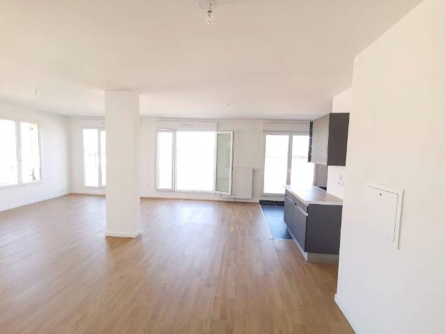 Location Appartement 5 pièces 115m²