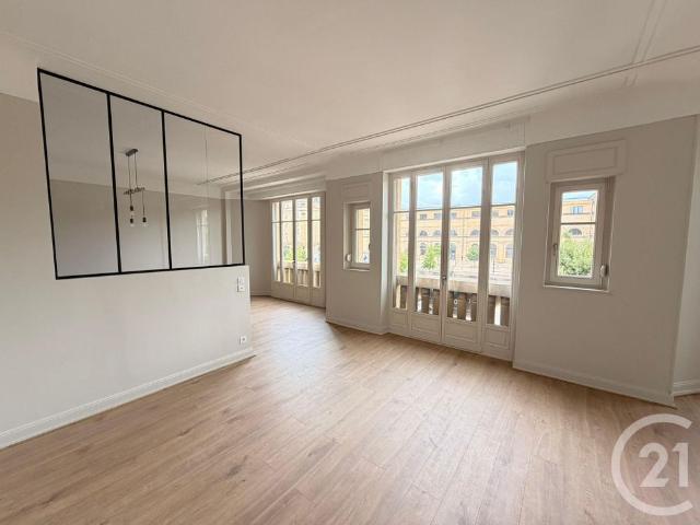Location Appartement 5 pièces 117m² METZ 57000