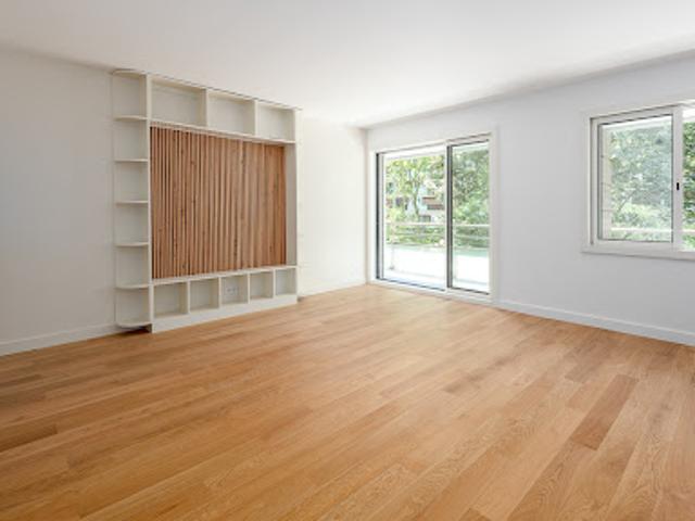 Location Appartement 5 pièces 118.78 m2 Paris 16ème