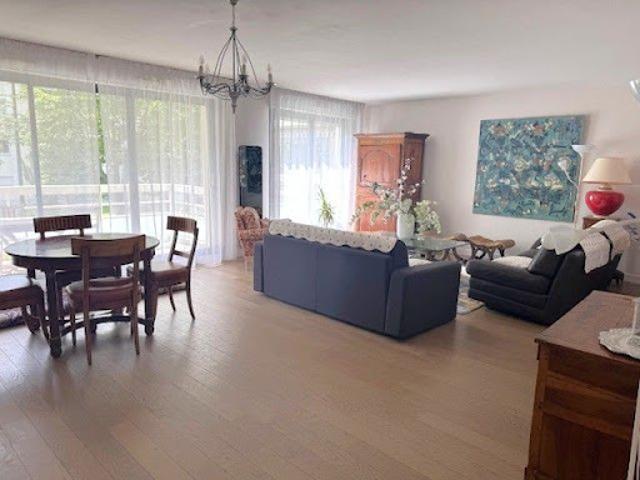 Location Appartement 5 pièces 119 m2 Le Chesnay Rocquencourt