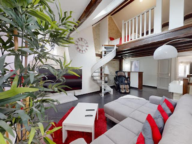 Location Appartement 5 pièces 120 m2 Nemours