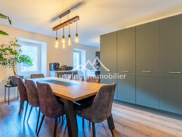 Location Appartement 5 pièces 120 m2 Thônes