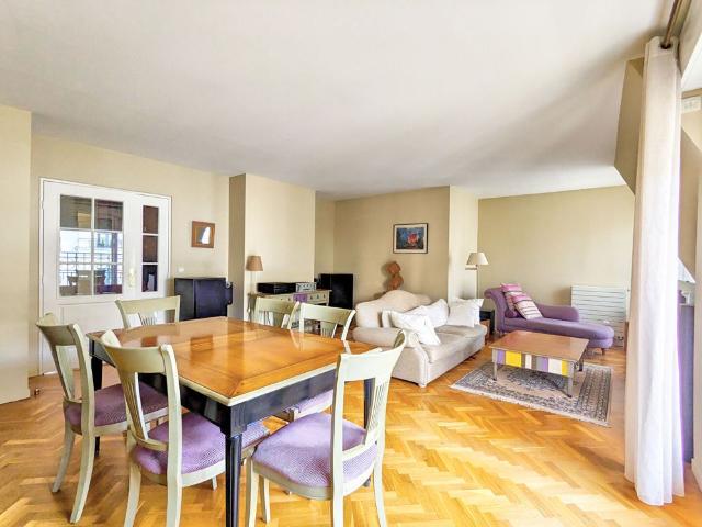 Location Appartement 5 pièces 120m²