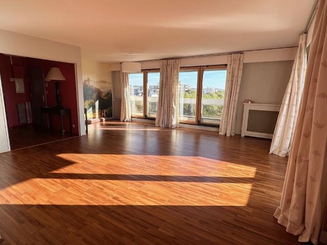 Location Appartement 5 pièces 122m² LIMOGES 87000