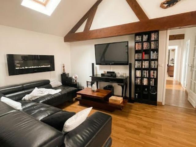 Location Appartement 5 pièces 123.88 m2 Beaumont sur Oise
