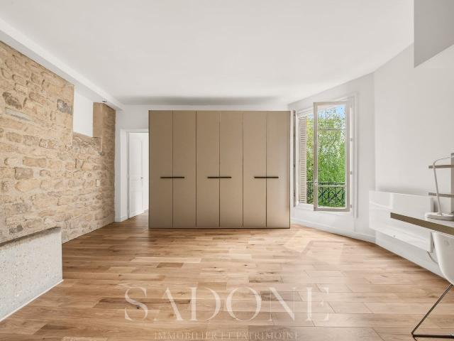Location Appartement 5 pièces 128,04 m² à Neuilly sur Seine