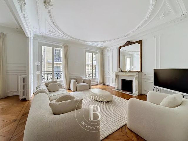 Location Appartement 5 pièces 128.53 m2 Paris 16ème