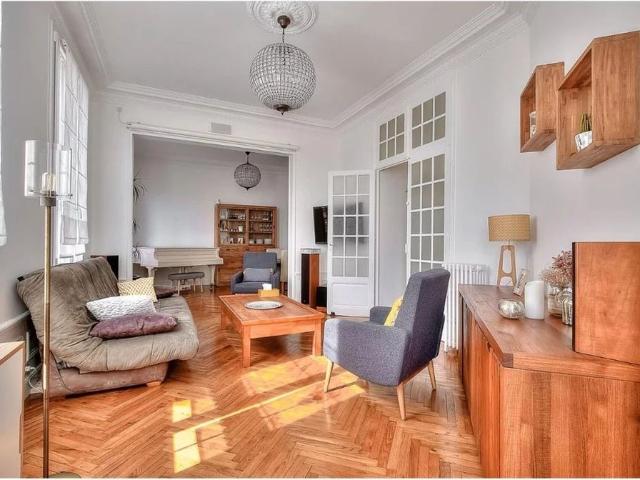 Location Appartement 5 pièces 128 m2 à Nice