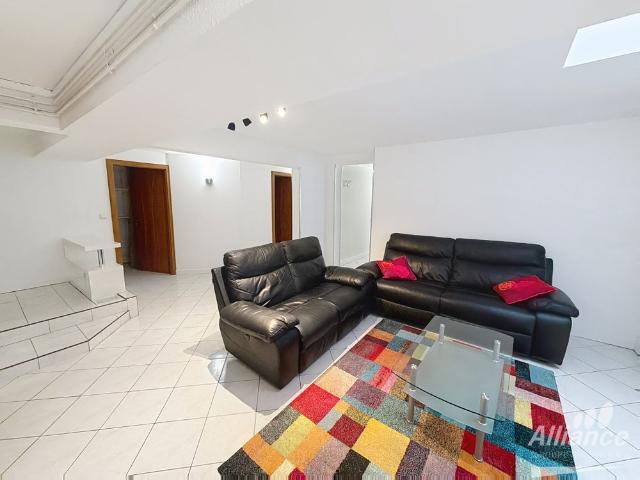 Location Appartement 5 pièces 130m² BELFORT 90000