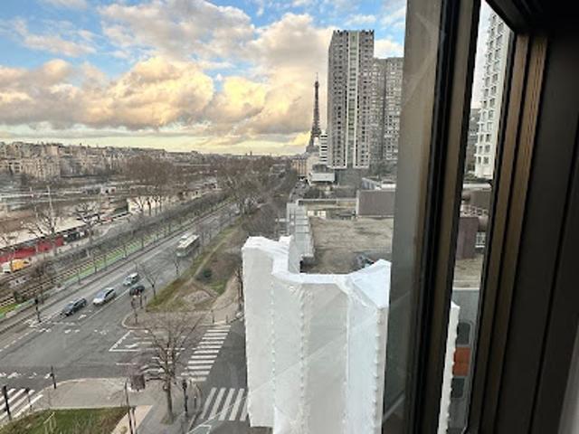 Location Appartement 5 pièces 131 m2 Paris 15ème