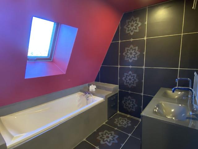 Location Appartement 5 pièces 137m² LE CREUSOT 71200
