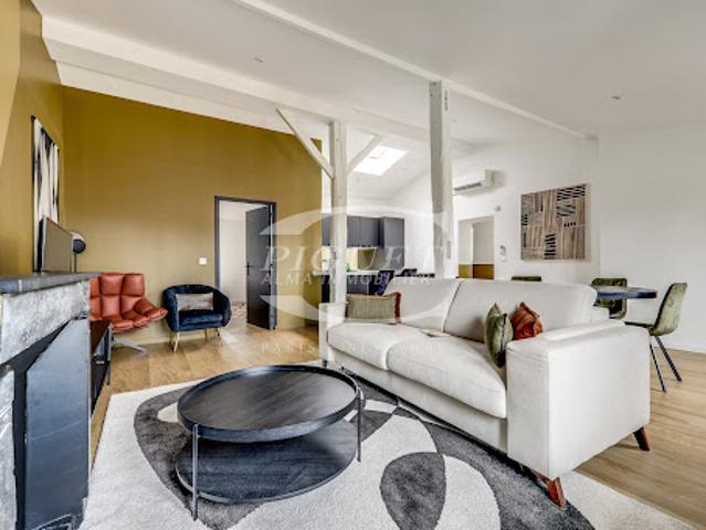 Location Appartement 5 pièces 138 m2 Paris 6ème