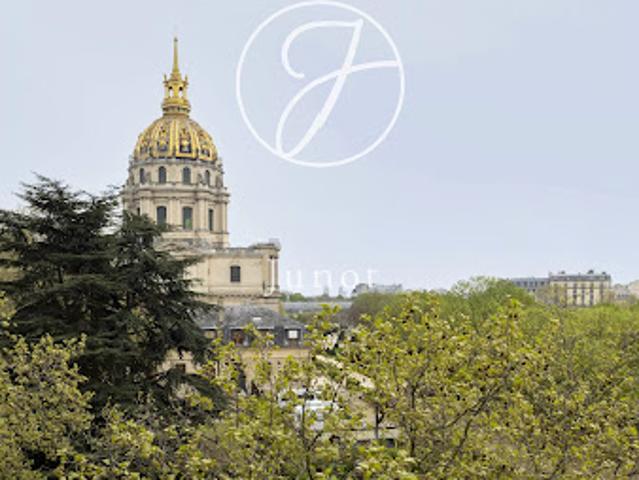 Location Appartement 5 pièces 140.97 m2 Paris 7ème