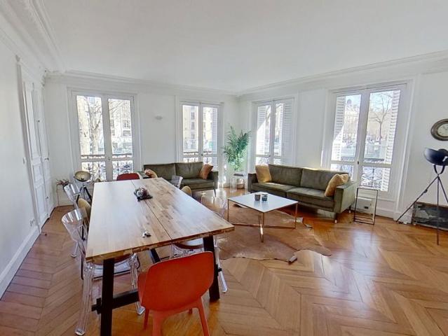 Location Appartement 5 pièces 140m²