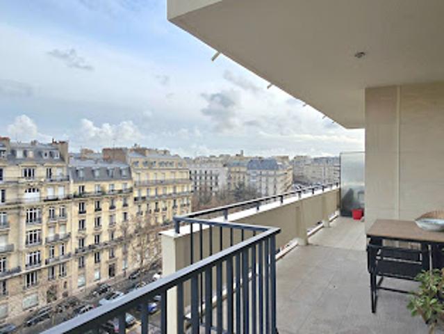 Location Appartement 5 pièces 150 m2 Paris 16ème