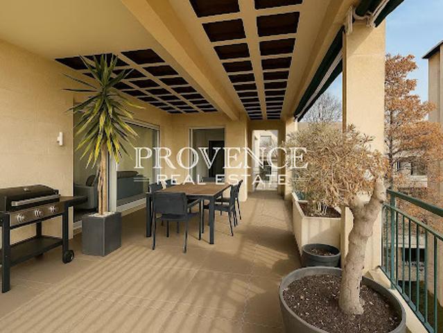 Location Appartement 5 pièces 171 m2 Marseille 8ème
