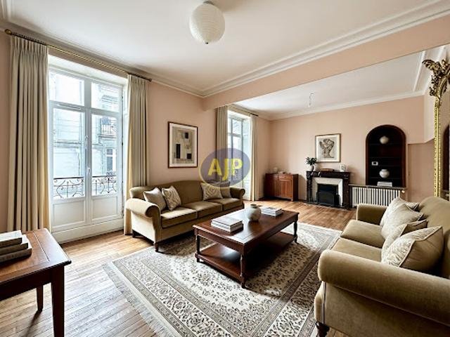 Location Appartement 5 pièces 172.19 m2 Nantes