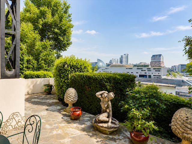 Location Appartement 5 pièces 176 m2 Sevres