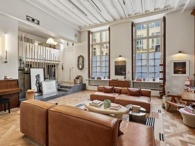 Location Appartement 5 pièces Meublé 206m² PARIS 6ème