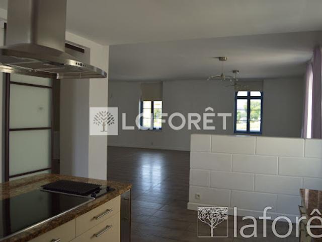 Location Appartement 5 pièces 220 m2 Pont l'Abbé