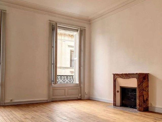 Location appartement 5 pièces Angers Centre 49