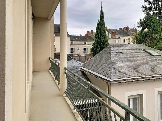 Location appartement 5 pièces Angers Centre 49