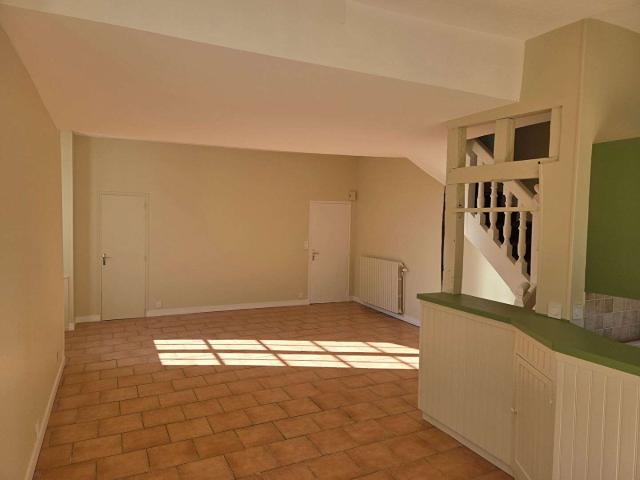 Location appartement 5 pièces Château Gontier 53