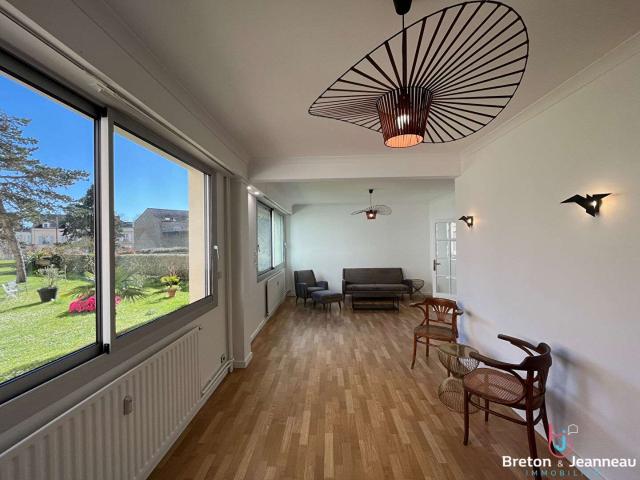 Location appartement 5 pièces Laval 53