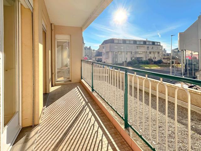 Location appartement 5 pièces Le Mans République 72