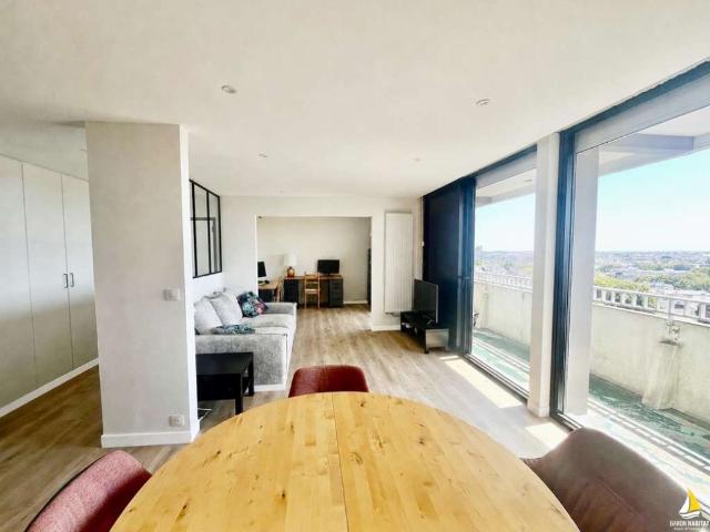 Location appartement 5 pièces Lorient Centre Ville 56