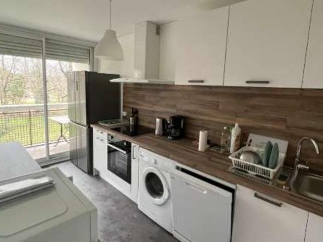 Location appartement 5 pièces Mérignac 33