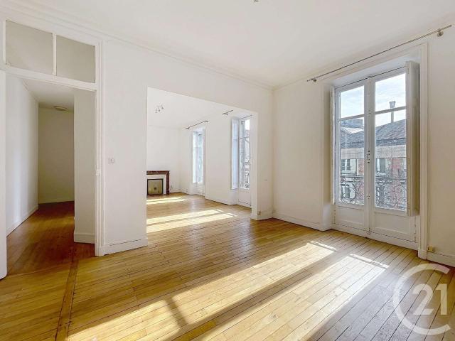 Location appartement 5 pièces Nantes 44