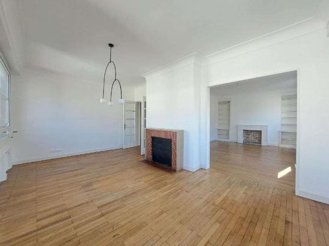 Location appartement 5 pièces Nantes Centre Ville 44