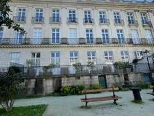 Location appartement 5 pièces Nantes Centre Ville 44