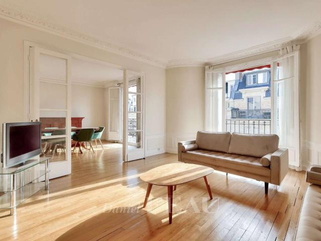 Location appartement 5 pièces Paris 16e 75