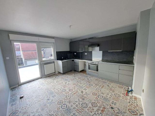 Location appartement 5 pièces Sarralbe 57