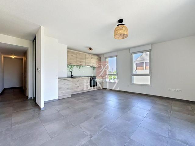 LOCATION APPARTEMENT 63.25m² Hoenheim