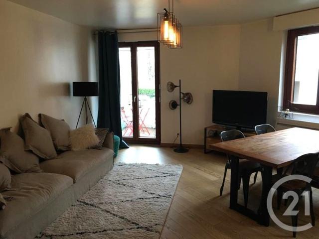 Location Appartement 63 m² à Vincennes 2 120 ¤ CC /mois
