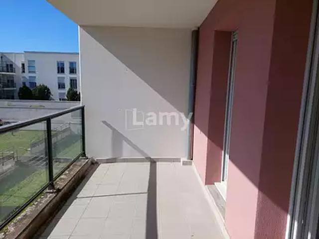 location appartement, 61.34 m² terrasse