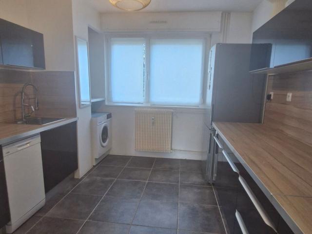 Location appartement, 62.58 m² T 3 à Mulhouse, 745 €