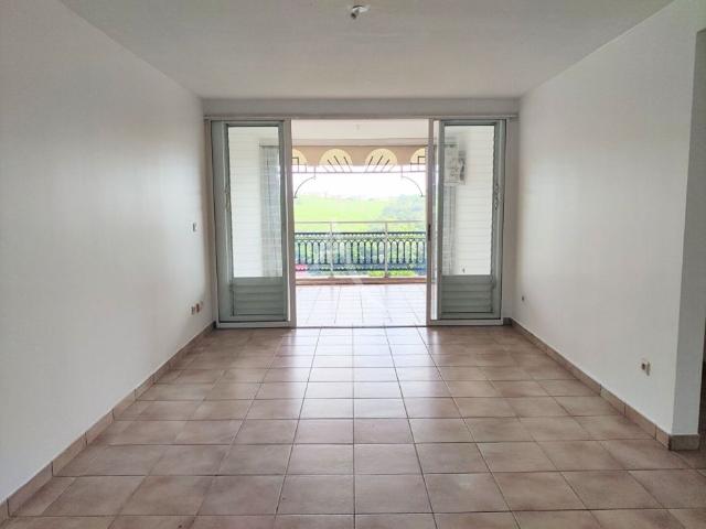 Location Appartement 62.17m² 3 pièces Fort de france