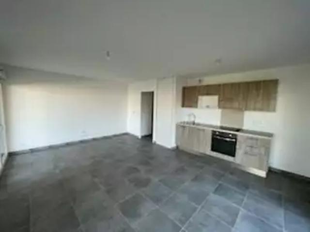 location appartement, 67.19 m² terrasse