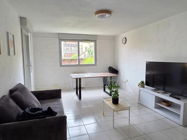 Location appartement, 67 m² T 3 à Montauban, 800 €