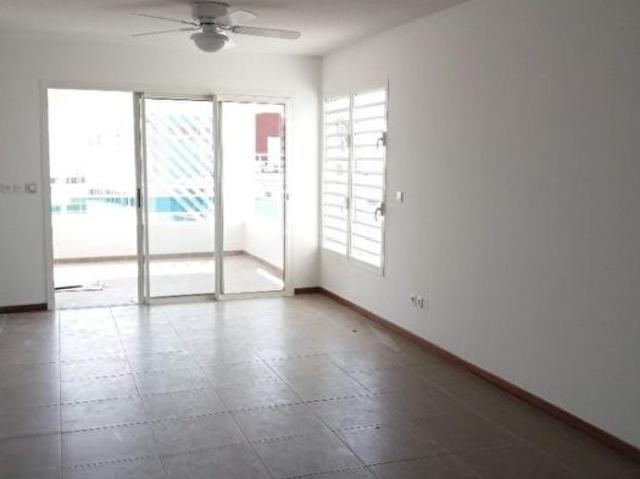 Location Appartement 69.52m² 3 pièces Fort de france
