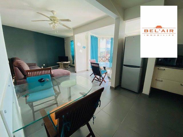 Location Appartement 69.00m² 3 pièces Fort de france